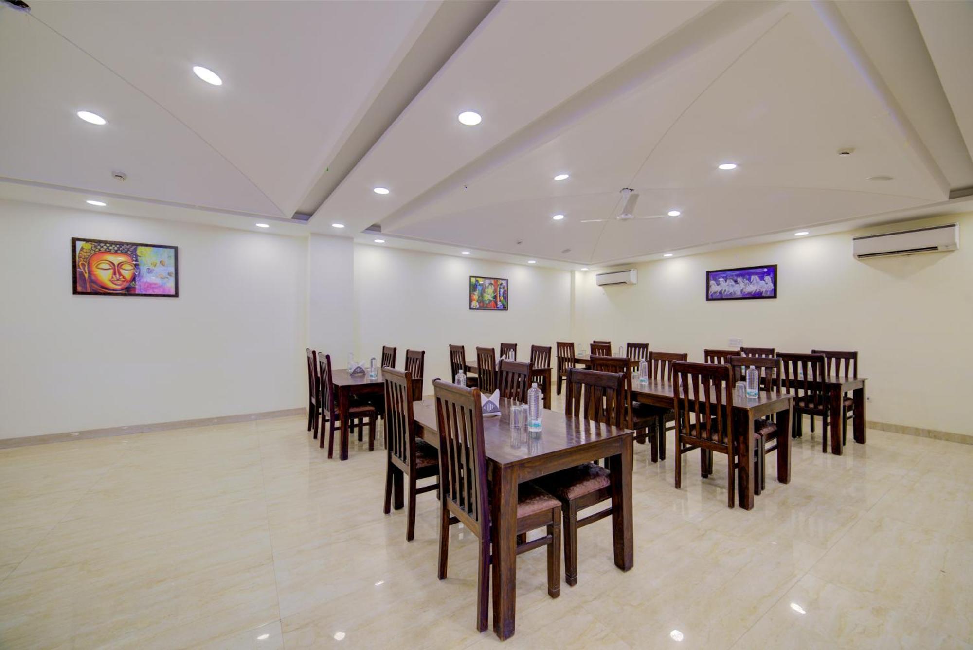 Hotel Grand Suites By D'Capitol Near Delhi Airport ניו דלהי מראה חיצוני תמונה