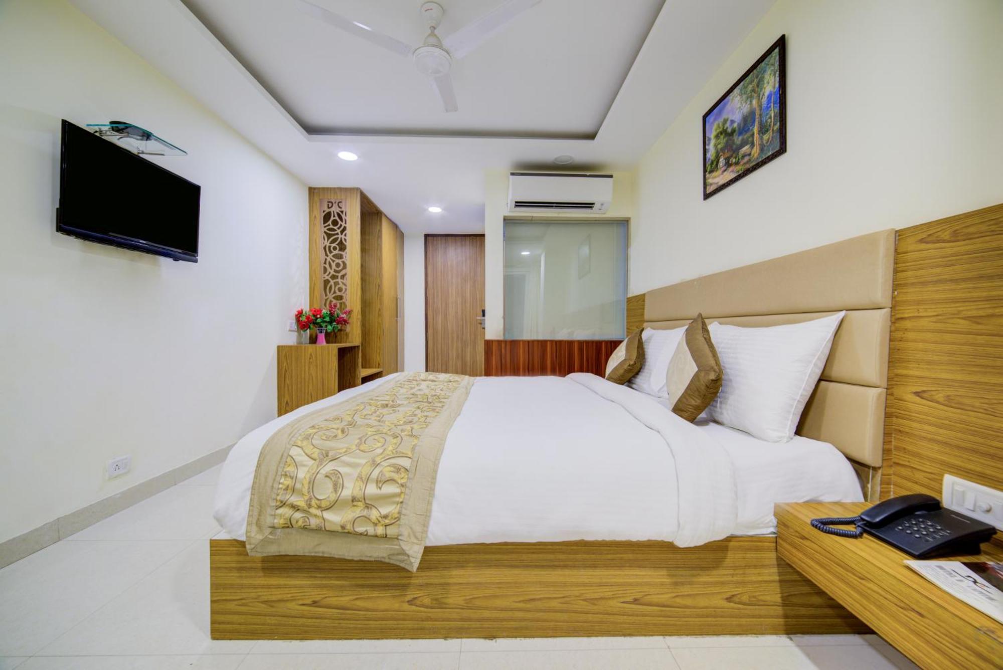 Hotel Grand Suites By D'Capitol Near Delhi Airport ניו דלהי מראה חיצוני תמונה