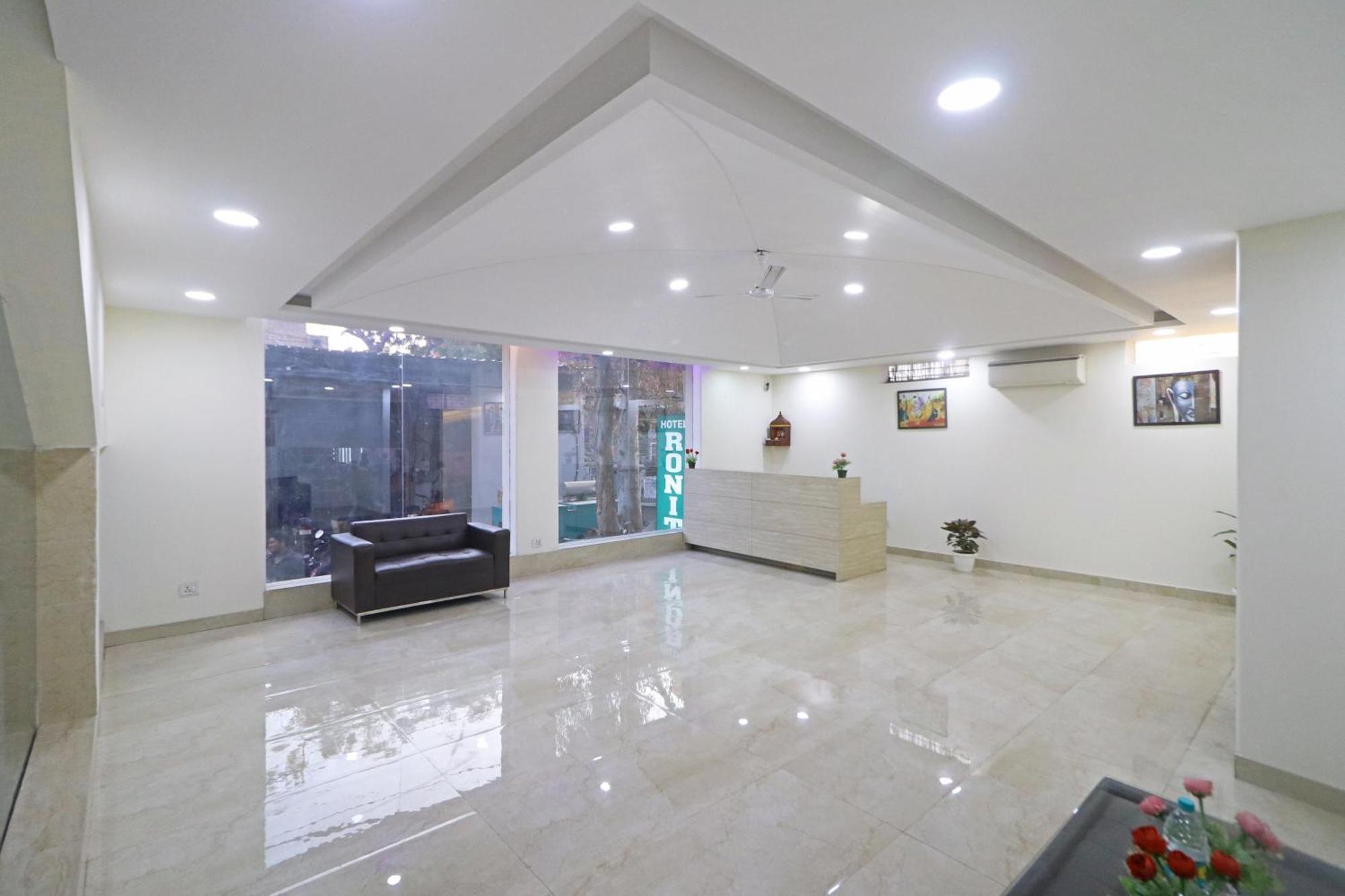 Hotel Grand Suites By D'Capitol Near Delhi Airport ניו דלהי מראה חיצוני תמונה