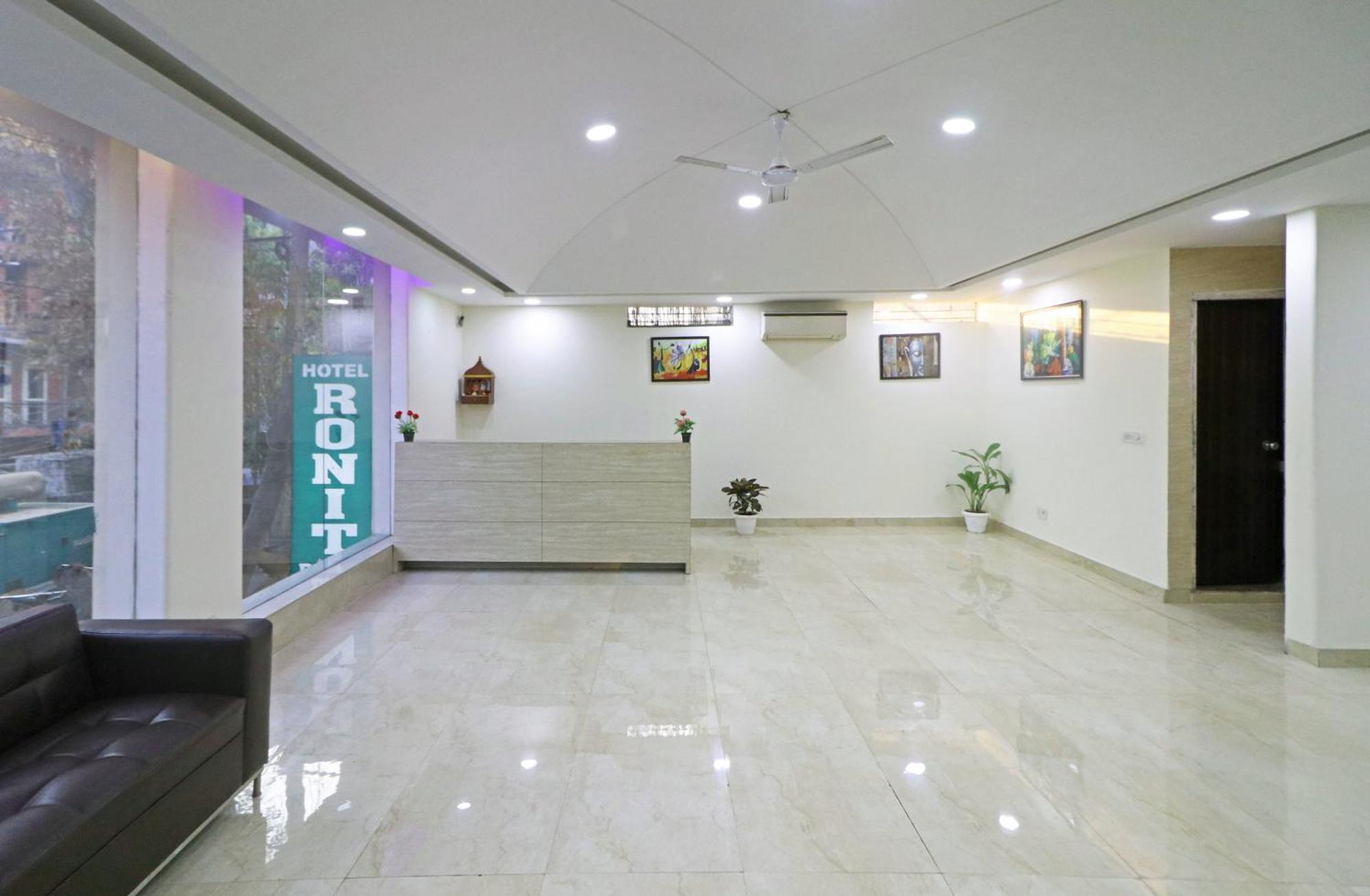 Hotel Grand Suites By D'Capitol Near Delhi Airport ניו דלהי מראה חיצוני תמונה