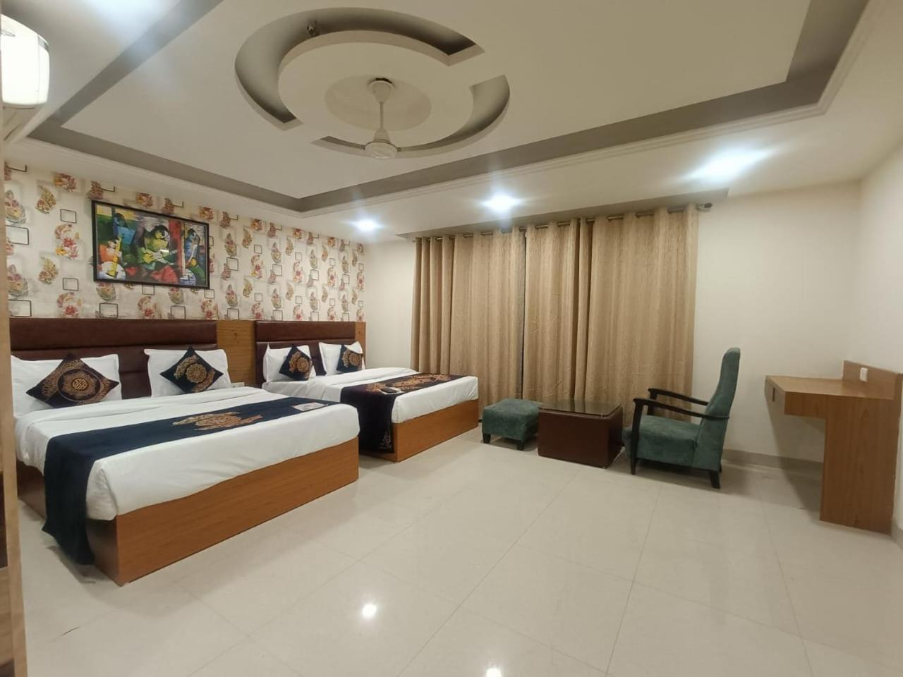 Hotel Grand Suites By D'Capitol Near Delhi Airport ניו דלהי מראה חיצוני תמונה