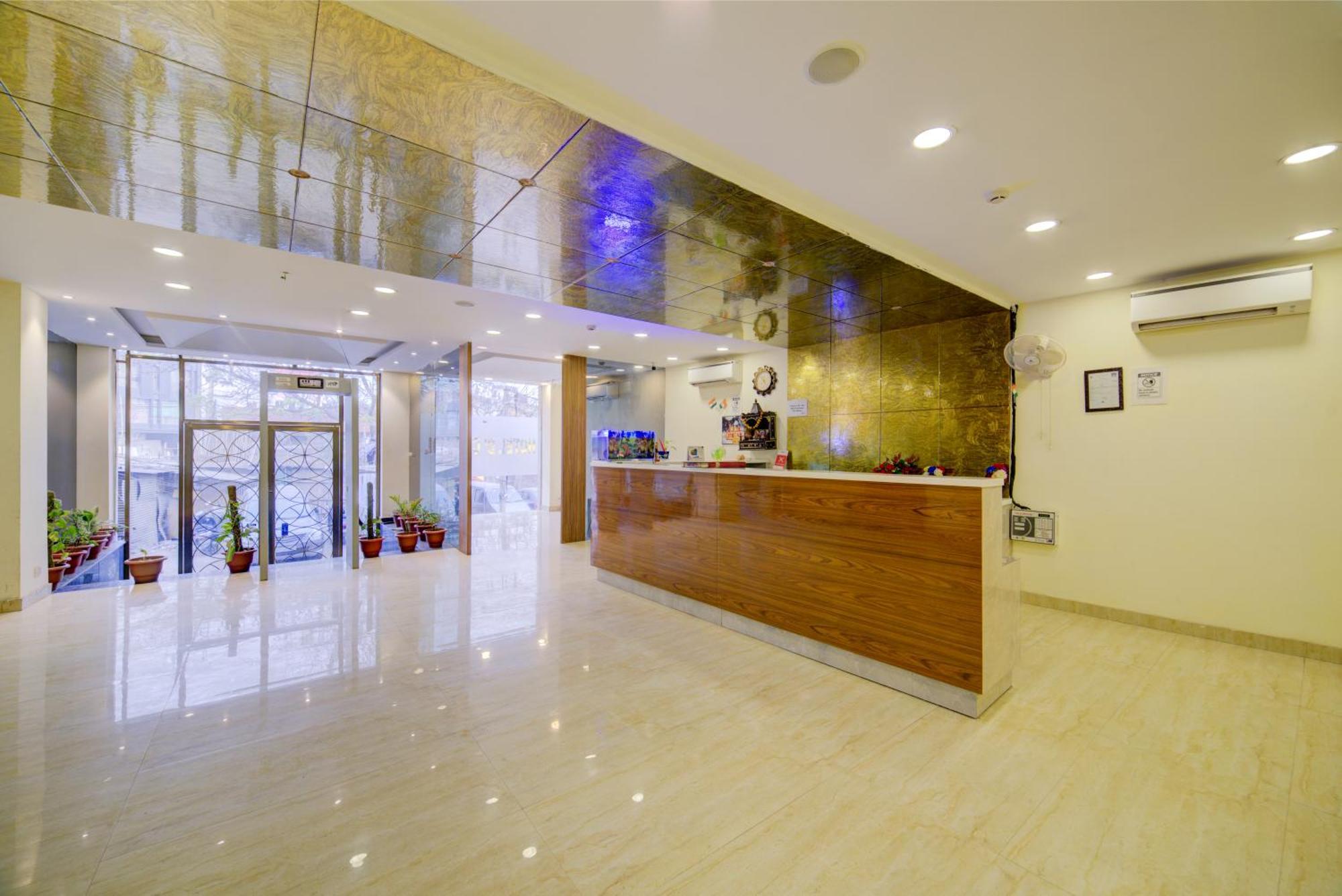 Hotel Grand Suites By D'Capitol Near Delhi Airport ניו דלהי מראה חיצוני תמונה